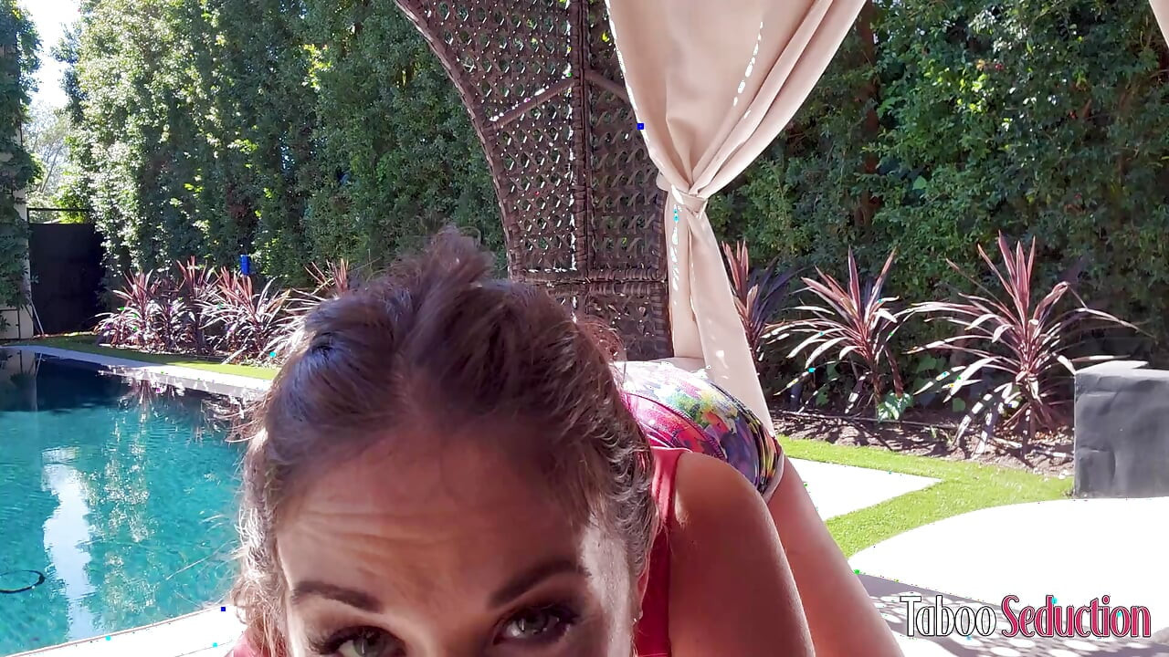 Sexy Brunette MILF Shows You How She Stays Fit by Fucking - Amiee Cambridge