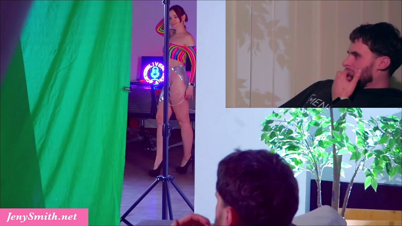 Jeny Smith spelade ett skämt på en främling och bad honom sedan att gå bakom scenen