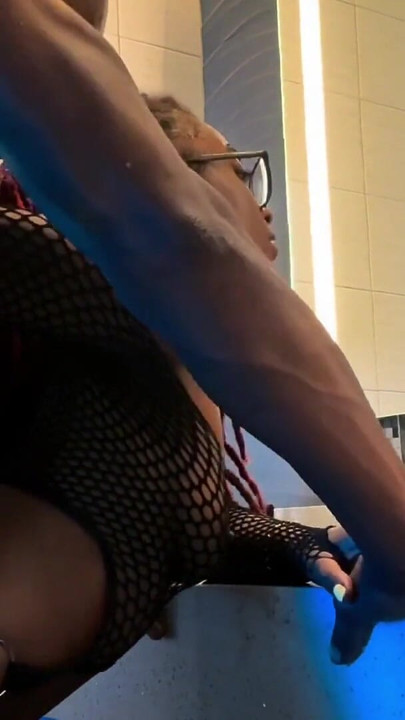 Teaser Drilling pussy | Clip 2