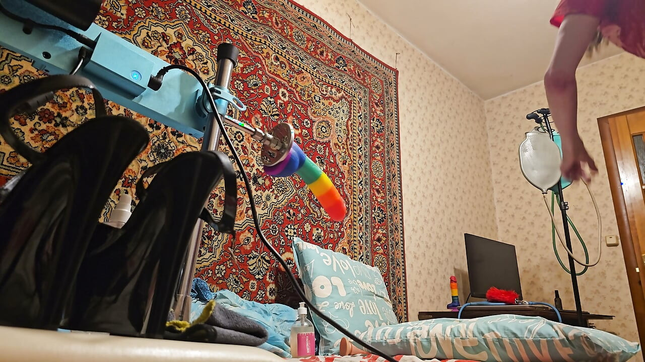Hardcore anal machine fuck in fetish dress with a huge rainbow dildo makes me tremble and destroy my hole Russian sissy