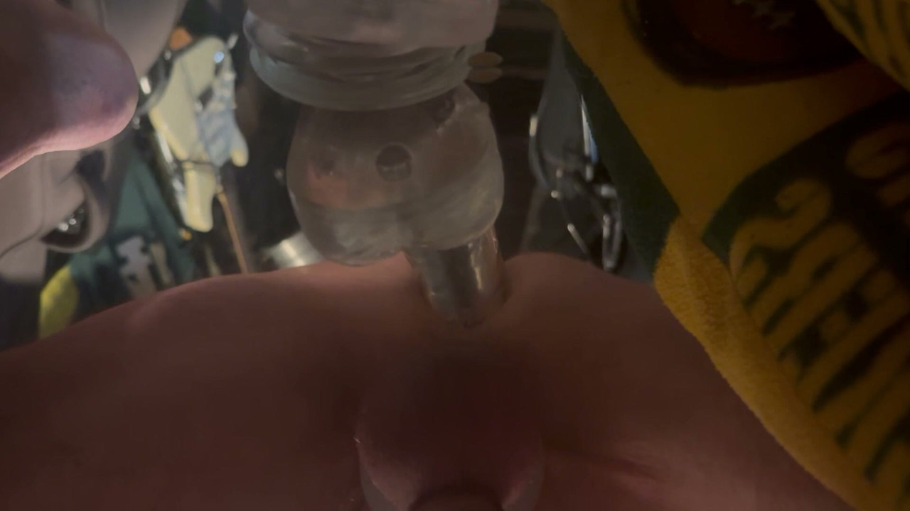 Fun with pretty cock
