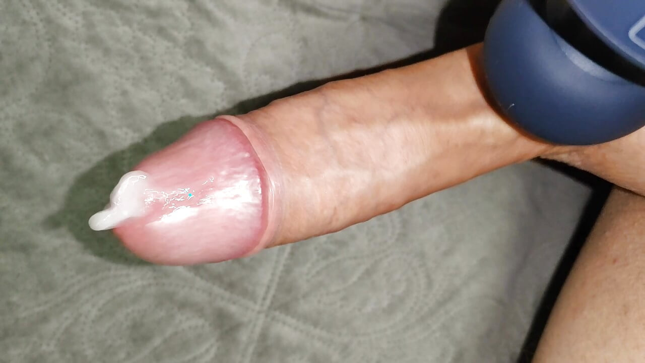 Massage gun cumshot 2