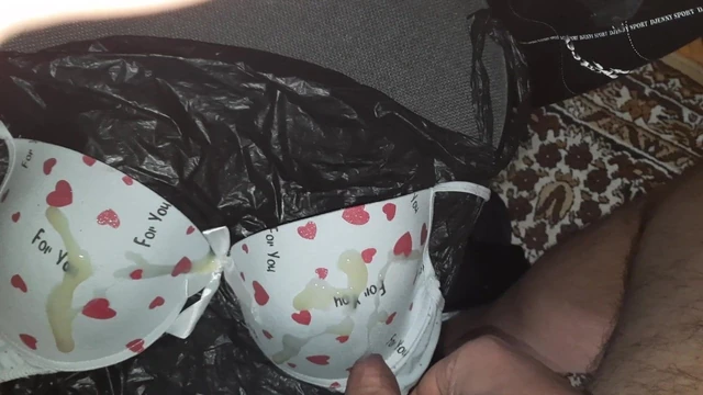 cum satin big cup bra