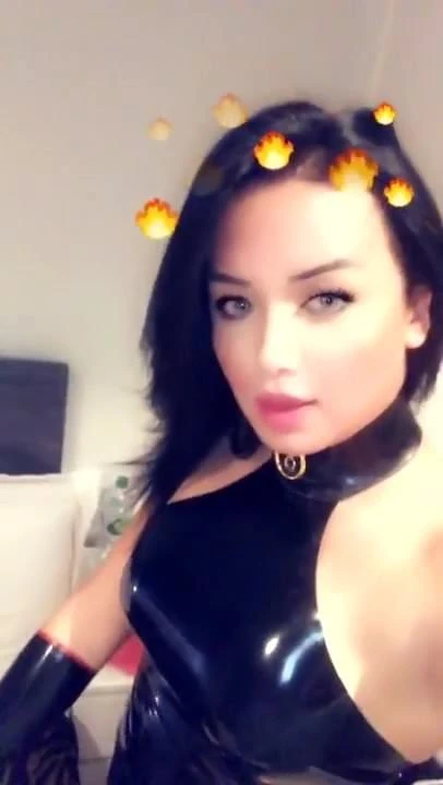 Tranny Dominant Mistress Bianka fucking slave in latex