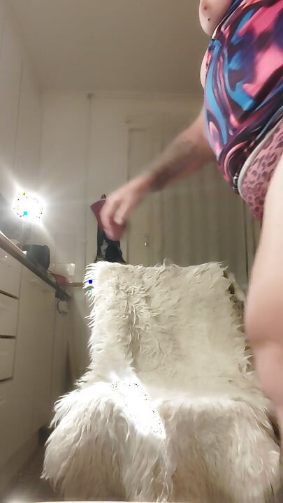 Crossdresser Seeking a Black Husband, Big Ass Small Real Tits Dildo In Im Seeking  a Bbc Bf Hit me up