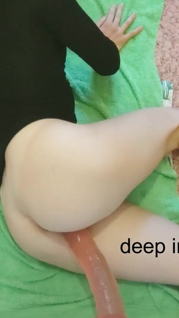 Unforgettable moment from "Look how deep I&#039;m landing on that cock (slut webcam girl)"