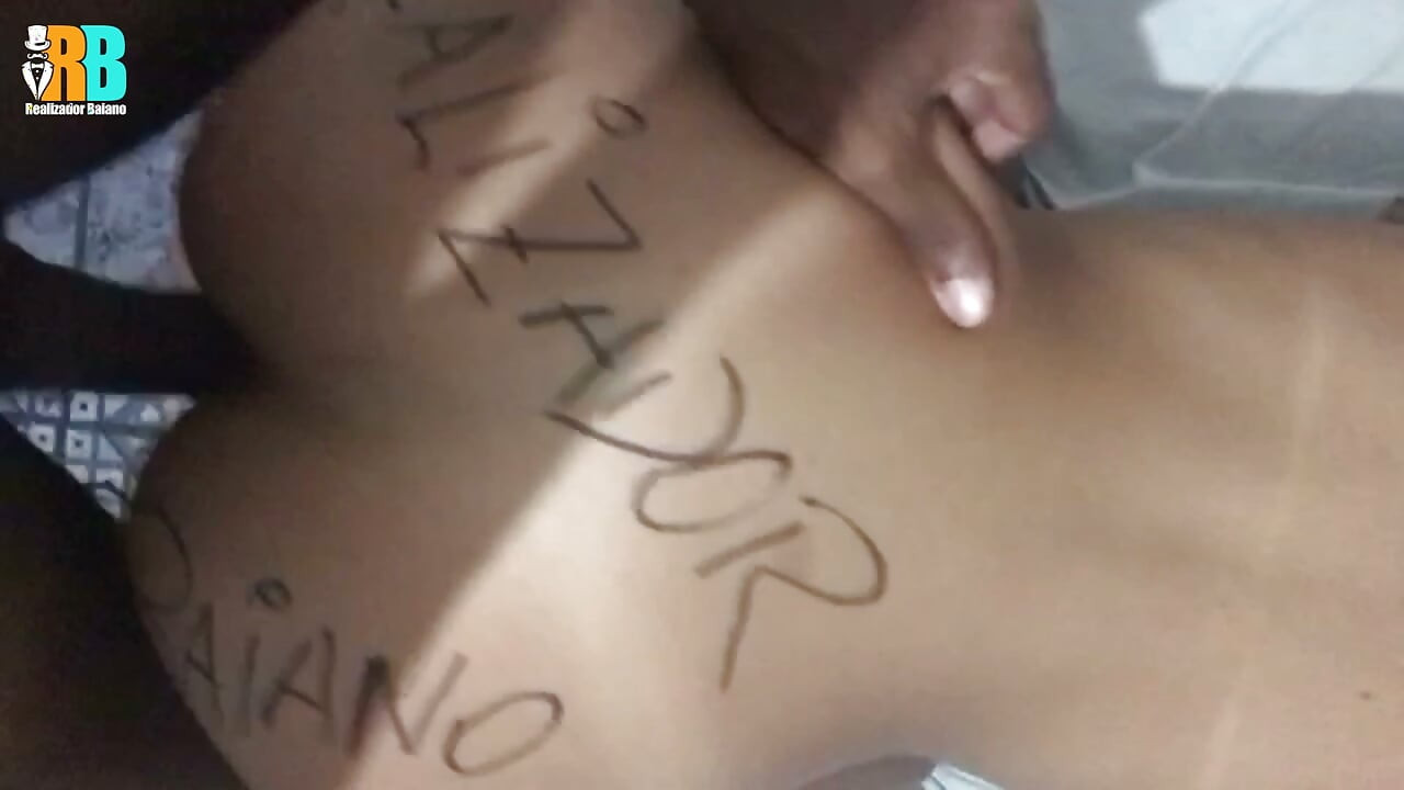 Bahian director fucking married woman in bed cuckold in fur