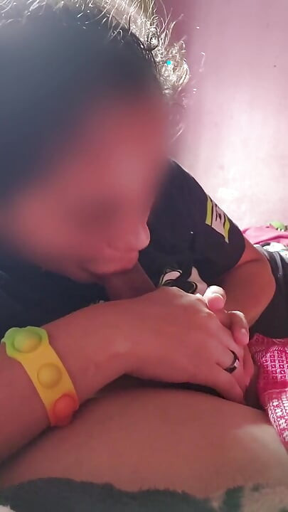 She Makes Me Cum in Her Mouth