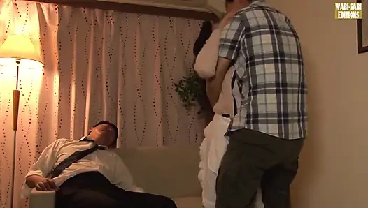 Apartman kompleksli evli kadın kocası uzaktayken öğleden sonra tutkusuyla şımartılıyor bölüm 4