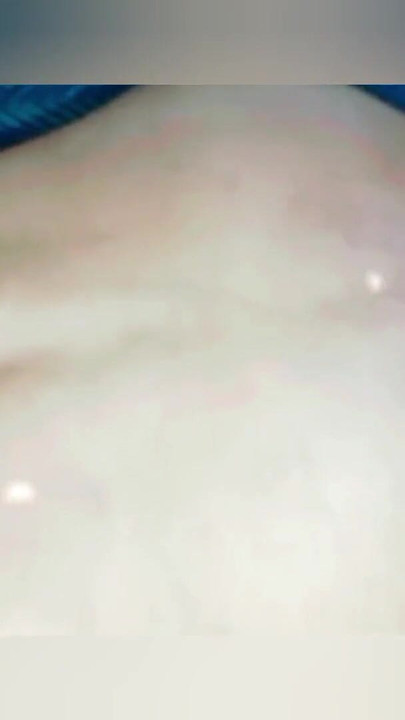 デシの柔らかい大きなお尻、繁殖準備 |クリップ1