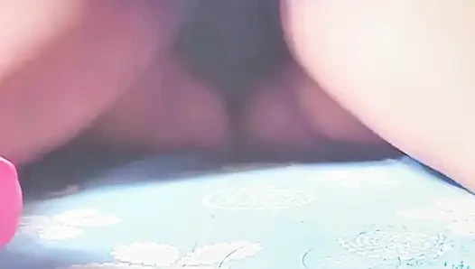 haarige muschi vollgespritzt