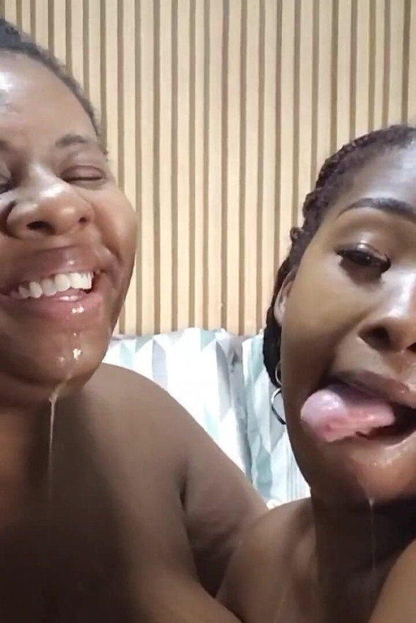 Step-family Secret: Kissing Secretly From Parents