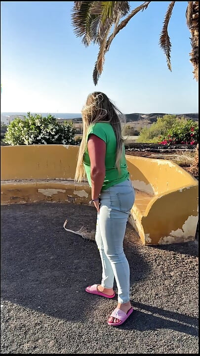 Peeing My Jeans While Walking Outside