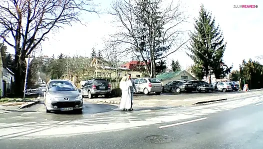 Blonde housewife finally wants to fuck anal