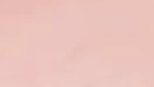 Pengalaman seks anal pertama si cewek perawan dengan sperma hangat!