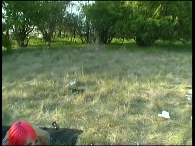 Dildo kızları birbirlerinin amını sikiyor