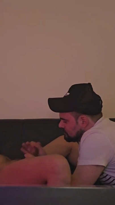 Trenutak koji morate vidjeti iz filma "Moja udana susjeda traži zabavu sa mnom"