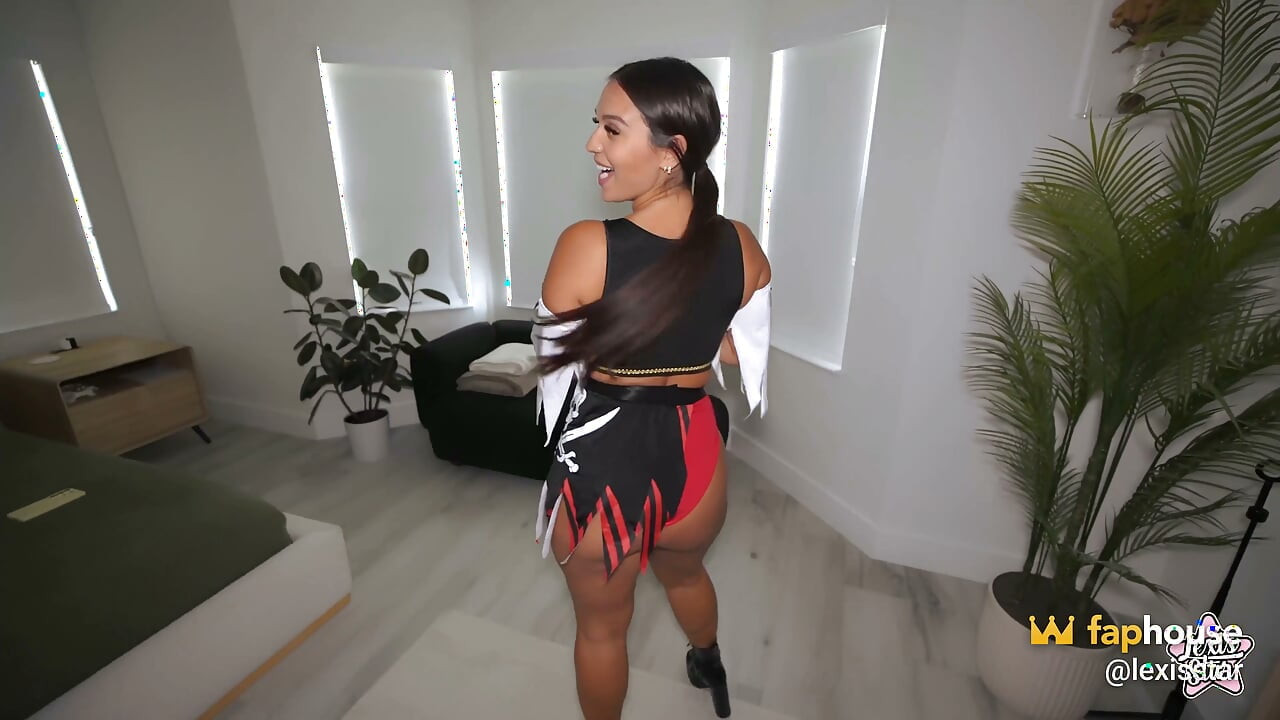 Big Booty Latina pronalazi svog X na dejting sajtu - Lexis Star