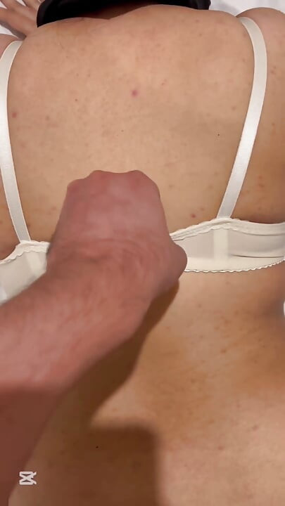 Hot Pakistani Stepaunty Gets Lucky with Stepbrother