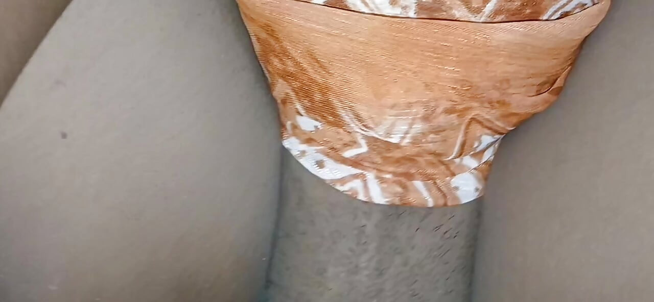 大奶中的德西村