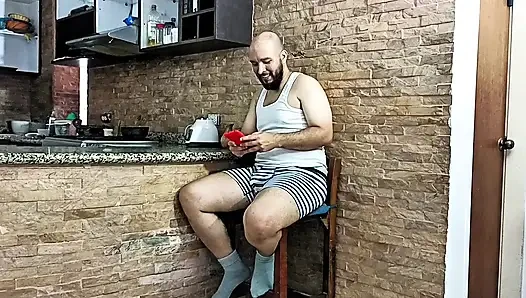 Он дал мне очень тщательное обследование, прежде чем я пошла к врачу. О чем ты думала? Хорошо ли он поработал?