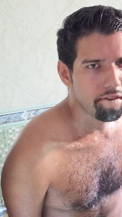 Playing with myself in the bathroom – Solo masturbation & wet finish | Clip 2