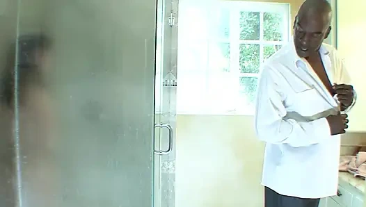 Duş al ki senin için