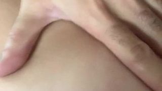 Sehr sexy MILF-Amateurin