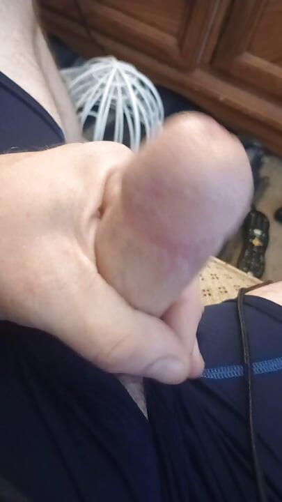 Solo Stroke Til Cum
