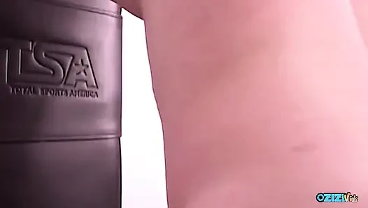 This Is How This Gal Prepares Herself to Masturbate with a Giant Dildo