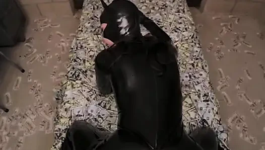 VRCosplayX Kylie Rocket As Catwoman Will Guide You Through The Mystery Of Sexual Pleasure Part 3