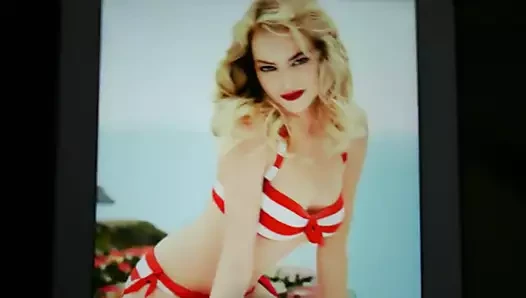 bikinili emma taş üzerinde cum - 0217