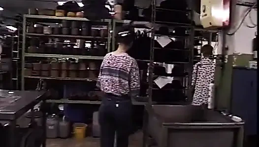 Erika Bella in PERCHE ALLE DONNE PIACE PRENDERLO IN CULO sc 06