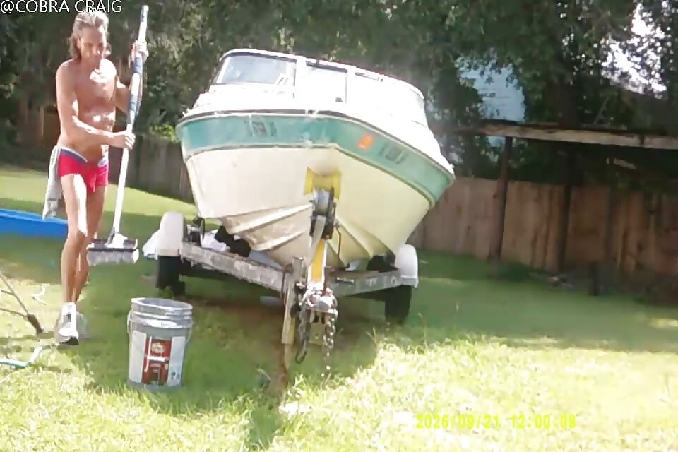 9-21-26 COBRA STARTS THE BOAT THE WHOLE TIME BIT CH ING THE LADY NEXT DOOR IS A HI IQ MORON AND THE LOVE BUGS.