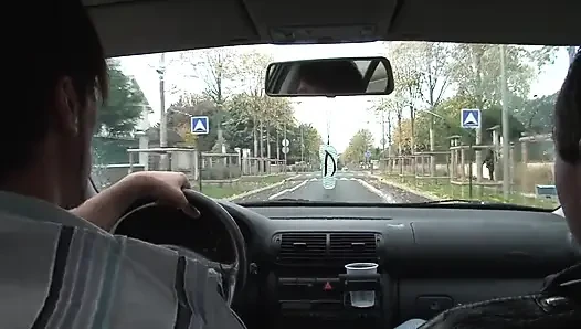 Горячая рыжая обожает принимать это в задницу