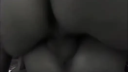Pelacur kecil yang panas