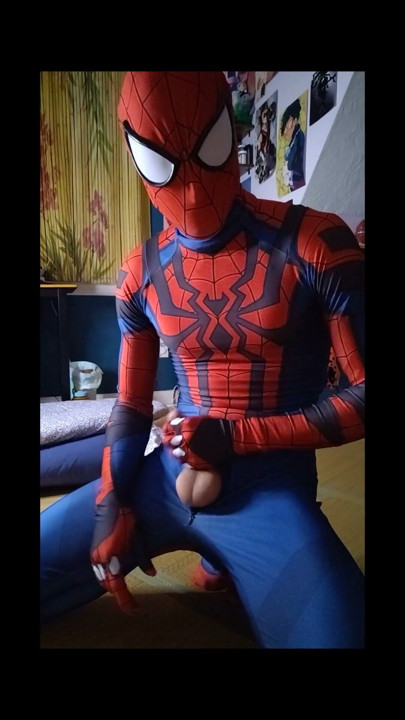 Spidey playing with himself | Clip 1