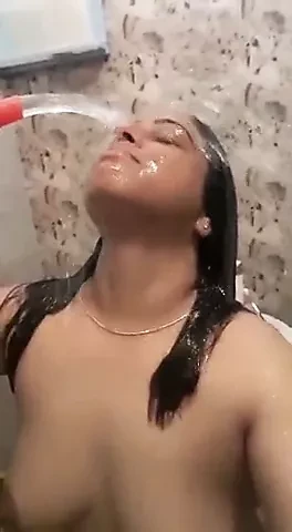 Mallu Gf Send me Nude Bath