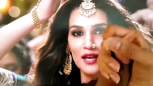 Kriti sanon yükleme kalan cum-#1