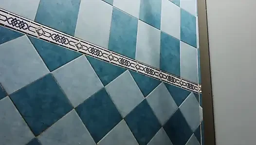 Kompilasi karmica cewek semok meksiko di kamar mandi