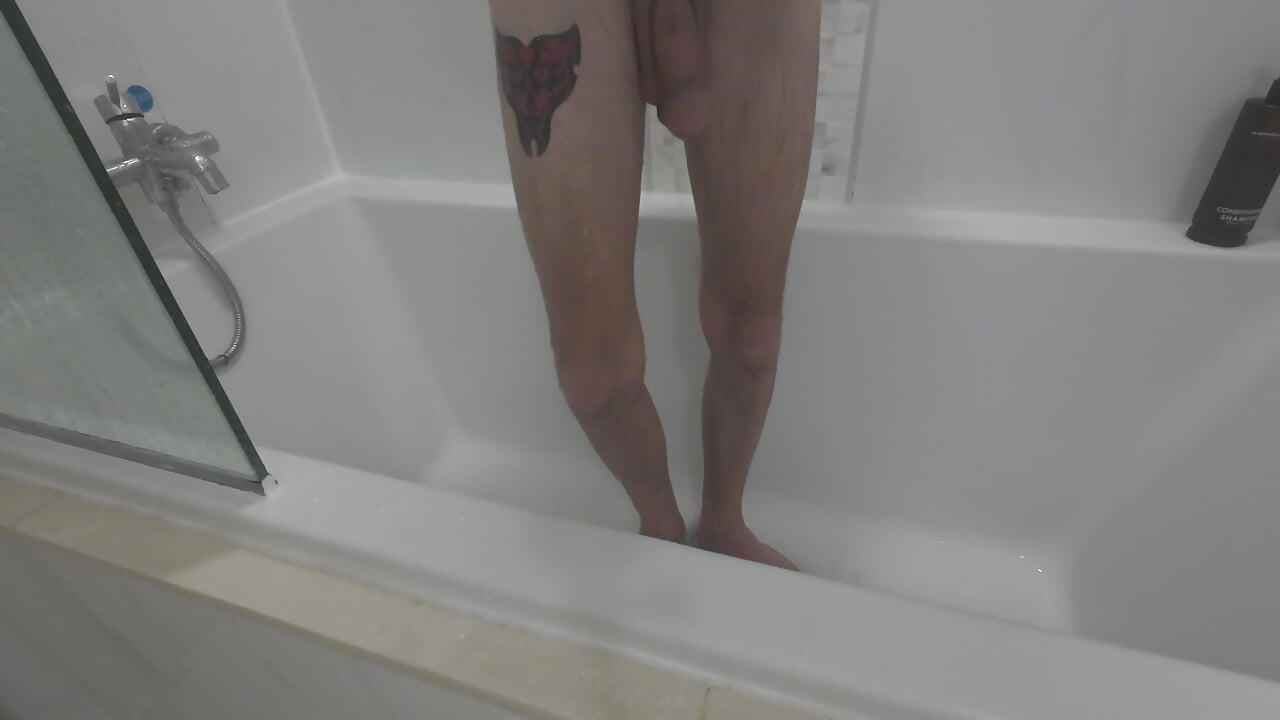 我在找一個腳奴