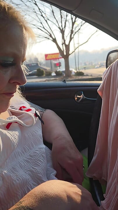 In Public View Shes Flahing Tities for You