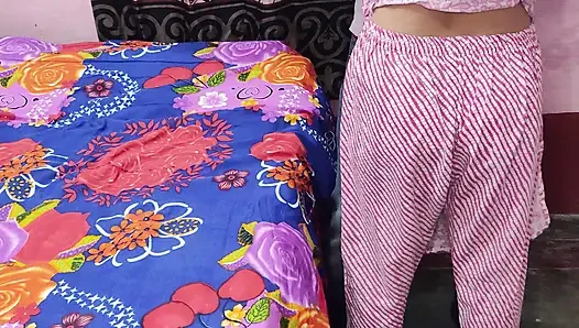 Hostel Se Aayi Choti Sali Ke Sath First Time Sex Keya
