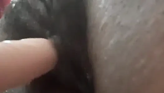 Yakın çekim siyah amımı beyaz didlo ile sikiyorum