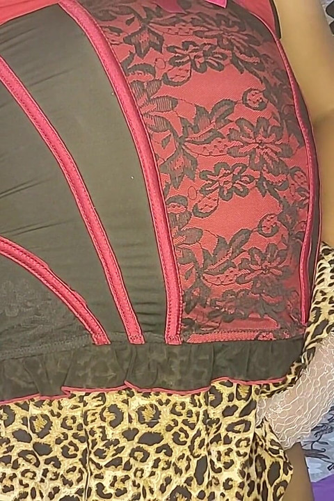 ฉันคือราชินีโบว์ให้ฉัน