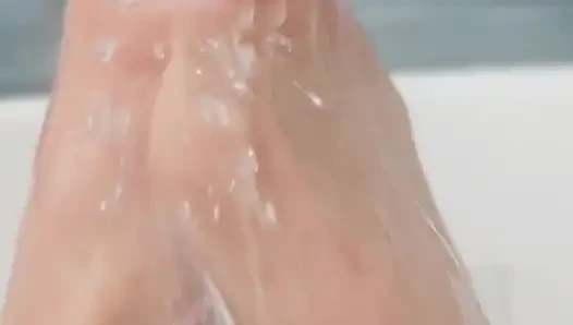 Delicious Toe Tease