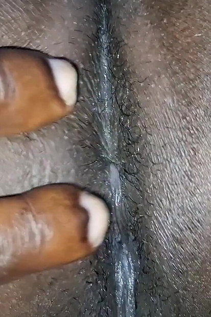 Chatte que tous les papas adorent sentir et je leur donne à baiser sans pitié et délicieuse