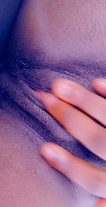 How long can you eat this pussy