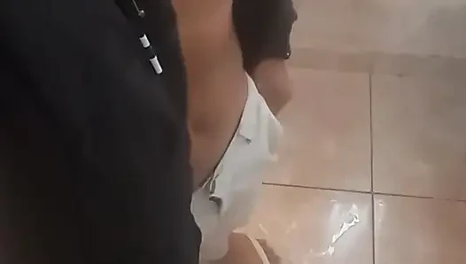 Evde kayınvalidemle yalnızım