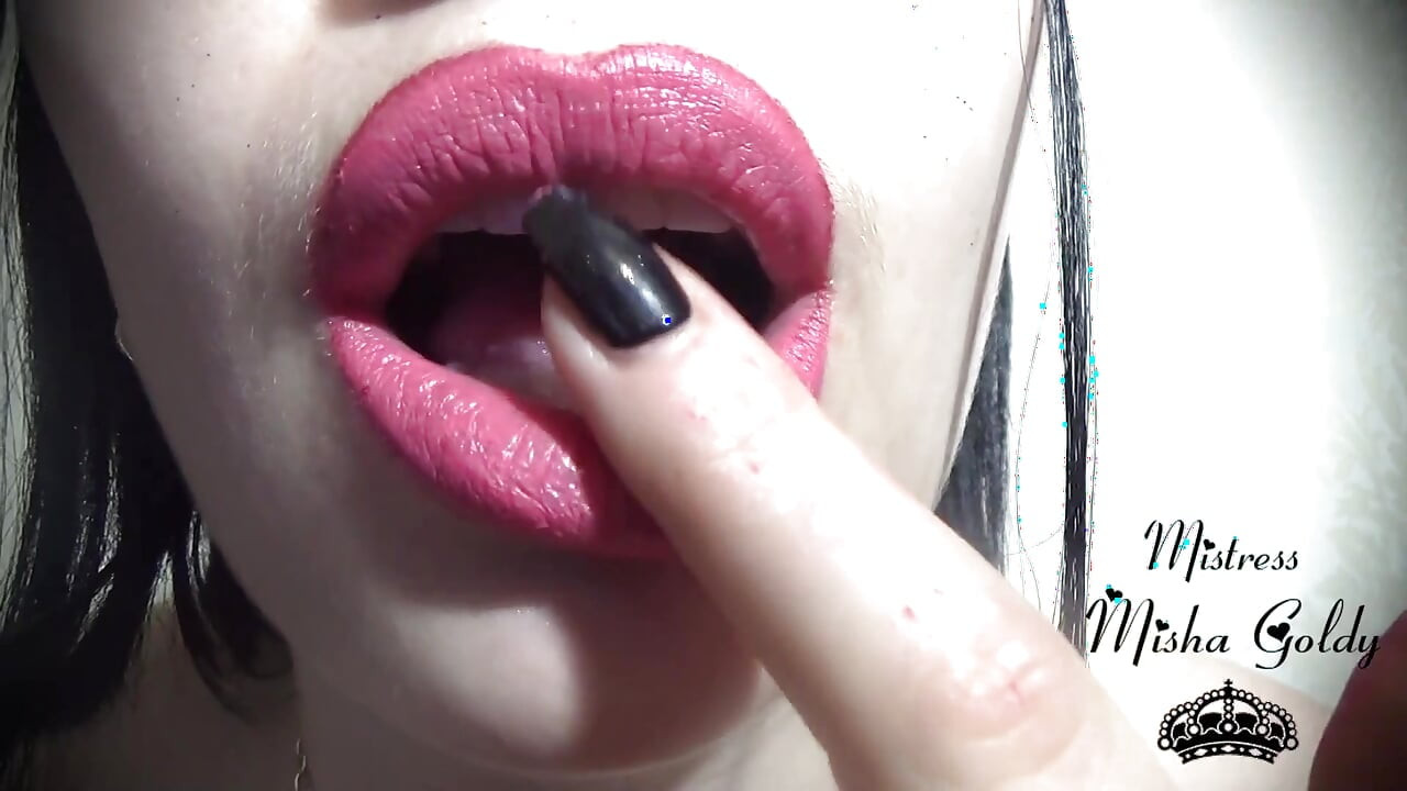JOI bibir merah muda stroberi